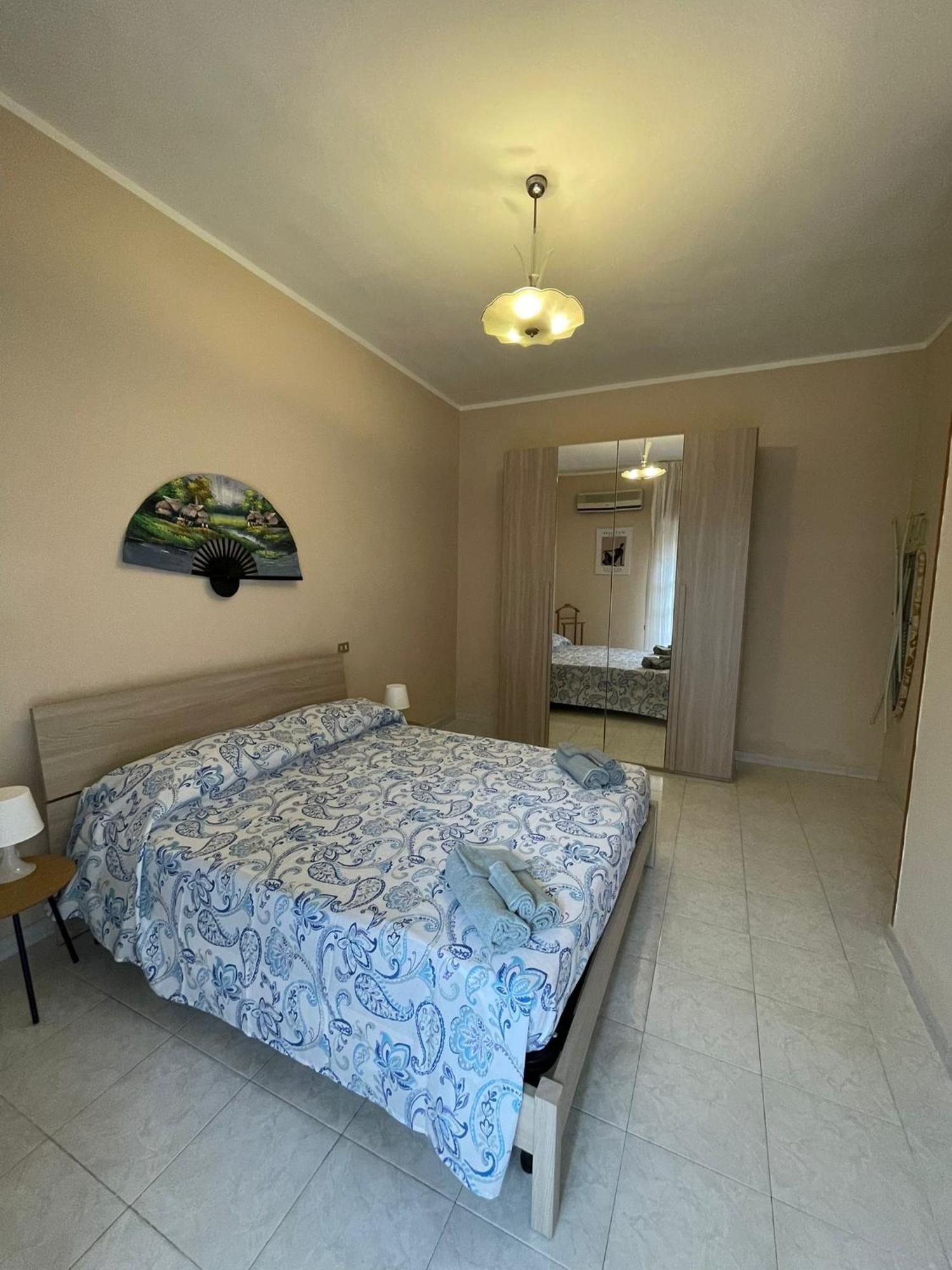 Apartamento Casa Elena Cagliari Exterior foto